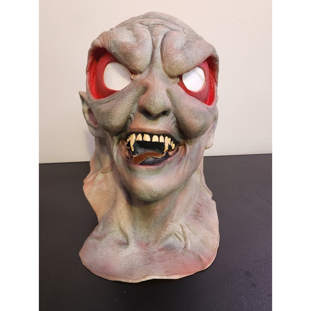 2000 The Paper Magic Group Halloween Scary Goblin Rubber Mask w/Teeth